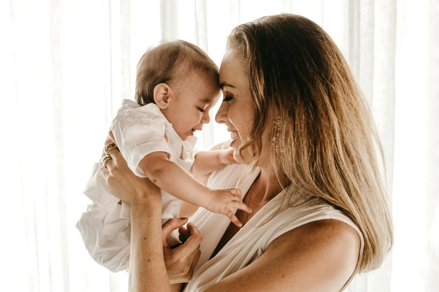 Emzirme Döneminde Kilo Yönetimi: Anne ve Bebek Sağlığını Destekleyen Beslenme